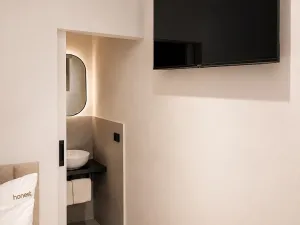 Prodej ubytování, Praha - Karlín, Prvního pluku, 31 m2