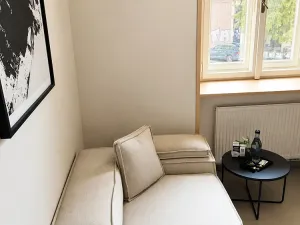 Prodej ubytování, Praha - Karlín, Prvního pluku, 22 m2