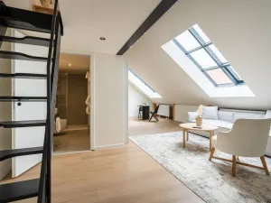 Prodej ubytování, Praha - Karlín, Prvního pluku, 62 m2