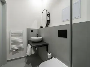Prodej ubytování, Praha - Karlín, Prvního pluku, 20 m2