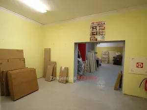 Pronájem obchodního prostoru, Znojmo, Vídeňská třída, 130 m2