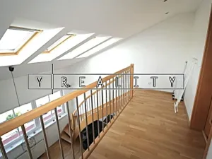 Pronájem bytu 3+kk, Praha - Holešovice, Jateční, 67 m2