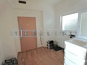 Pronájem bytu 3+kk, Praha - Holešovice, Jateční, 67 m2