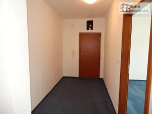 Pronájem kanceláře, Brno, Maříkova, 87 m2