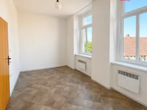 Pronájem bytu 1+kk, Dašice, Křičenského, 25 m2