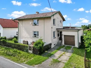 Prodej rodinného domu, Chvojenec, 152 m2