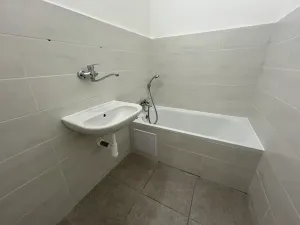 Pronájem bytu 2+1, Třinec, Jablunkovská, 64 m2