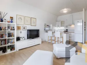 Prodej bytu 2+kk, Praha - Libeň, Českomoravská, 64 m2