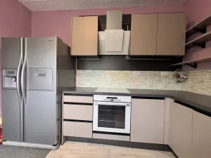 Prodej bytu 2+1, Teplice, Zrenjaninská, 52 m2