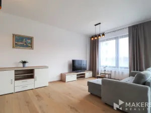 Pronájem bytu 2+kk, Praha - Karlín, Sokolova, 60 m2