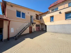 Pronájem bytu 1+kk, Křížkový Újezdec - Čenětice, 23 m2