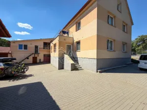 Pronájem bytu 1+kk, Křížkový Újezdec - Čenětice, 23 m2