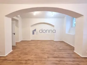 Pronájem obchodního prostoru, Praha, Žitomírská, 68 m2