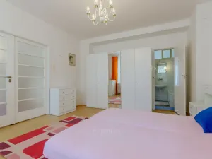 Prodej bytu 4+1, Praha - Smíchov, U Šalamounky, 100 m2