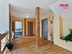 Prodej rodinného domu, Chuchelna, 290 m2