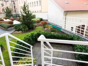 Pronájem kanceláře, Praha - Žižkov, Chelčického, 111 m2