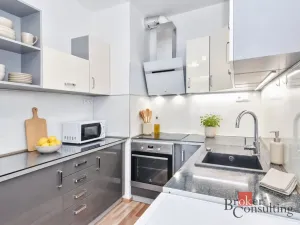Prodej bytu 2+kk, Praha - Košíře, Pod radnicí, 52 m2