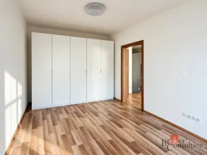 Prodej bytu 2+kk, Praha - Košíře, Pod radnicí, 52 m2