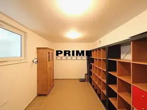 Pronájem rodinného domu, Praha - Nebušice, Na závěji, 250 m2