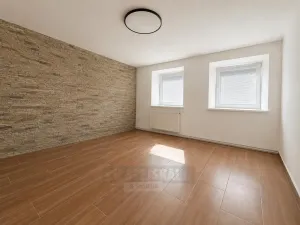Pronájem rodinného domu, Trhové Sviny, Štefanikova, 93 m2