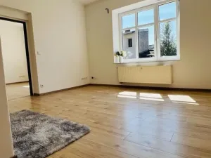 Pronájem bytu 2+kk, Trutnov - Horní Staré Město, Horská, 53 m2