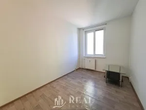 Pronájem bytu 3+1, Chomutov, Skalková, 60 m2