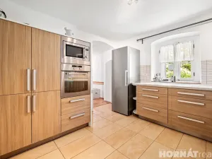 Prodej zemědělské usedlosti, Medonosy, 200 m2