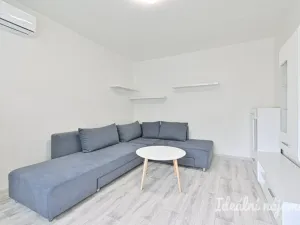 Pronájem bytu 2+1, Brno, Třískalova, 58 m2