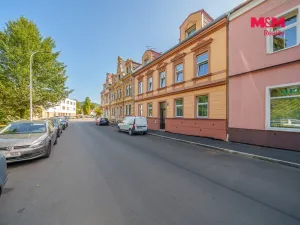 Prodej bytu 2+kk, Karlovy Vary - Stará Role, Jabloňová, 50 m2