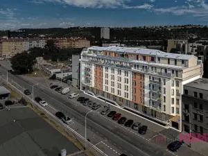 Prodej kanceláře, Praha - Holešovice, Jankovcova, 147 m2