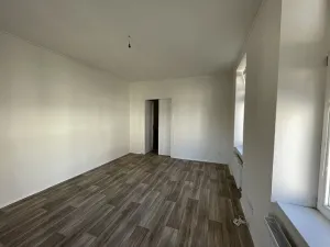 Pronájem bytu 3+kk, Praha, Bubenečská, 80 m2