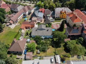 Prodej rodinného domu, Dobrovice, Palackého náměstí, 218 m2