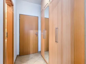 Pronájem bytu 1+kk, Praha - Smíchov, Na Neklance, 29 m2