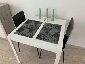 Pronájem bytu 1+kk, Praha - Dejvice, Lindleyova, 36 m2