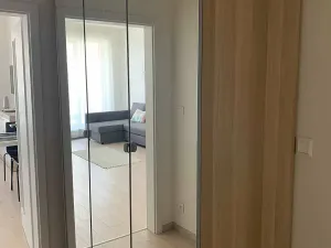 Pronájem bytu 1+kk, Praha - Dejvice, Lindleyova, 36 m2