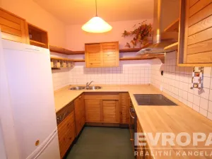 Pronájem bytu 3+kk, Praha - Řepy, Na chobotě, 74 m2