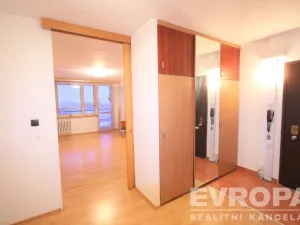 Pronájem bytu 3+kk, Praha - Řepy, Na chobotě, 74 m2