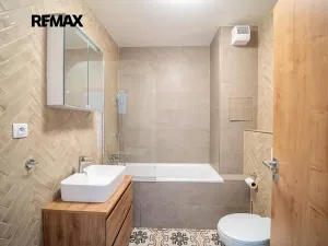 Pronájem bytu 1+kk, Beroun, Vinařská, 33 m2