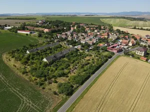 Prodej komerčního pozemku, Čeradice, 19960 m2