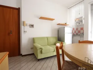 Prodej bytu 3+kk, Via Silio Italico,Villa Rosa,, 45 m2