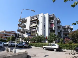 Prodej bytu 3+kk, Via Silio Italico,Villa Rosa,, 45 m2