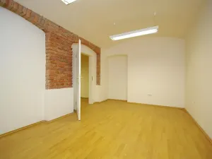 Pronájem kanceláře, Praha - Vinohrady, Mánesova, 135 m2