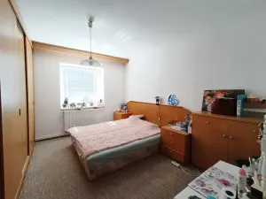 Pronájem bytu 3+1, Hradec Králové, Krunertova, 80 m2