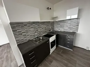 Pronájem bytu 3+1, Chomutov, Kundratická, 71 m2
