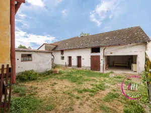 Prodej chalupy, Dešov, 263 m2