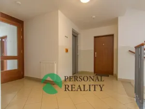 Prodej bytu 1+kk, Praha - Stodůlky, Na Výrovně, 37 m2