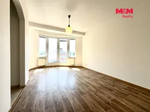 Pronájem bytu 2+1, Praha, U štěpu, 54 m2