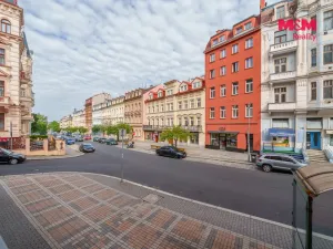 Prodej bytu 3+1, Karlovy Vary, Svahová, 97 m2