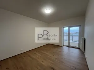 Prodej bytu 2+kk, Hevlín, 73 m2