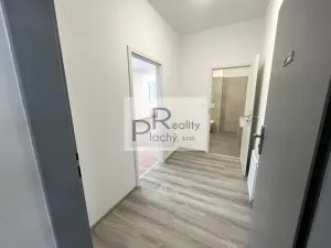 Prodej bytu 2+kk, Hevlín, 73 m2